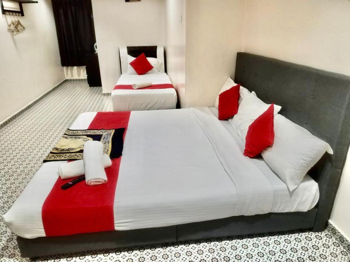 Ar Rayyan Hotel Tanah Rata Exteriör bild